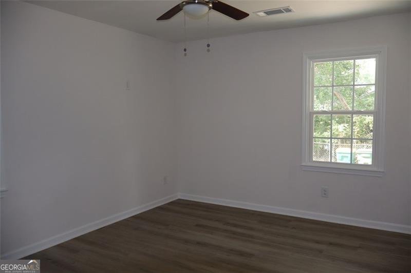 5217 LYNDALE Circle Forest Park - 23