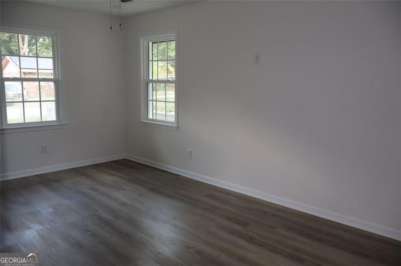 5217 LYNDALE Circle Forest Park - 24