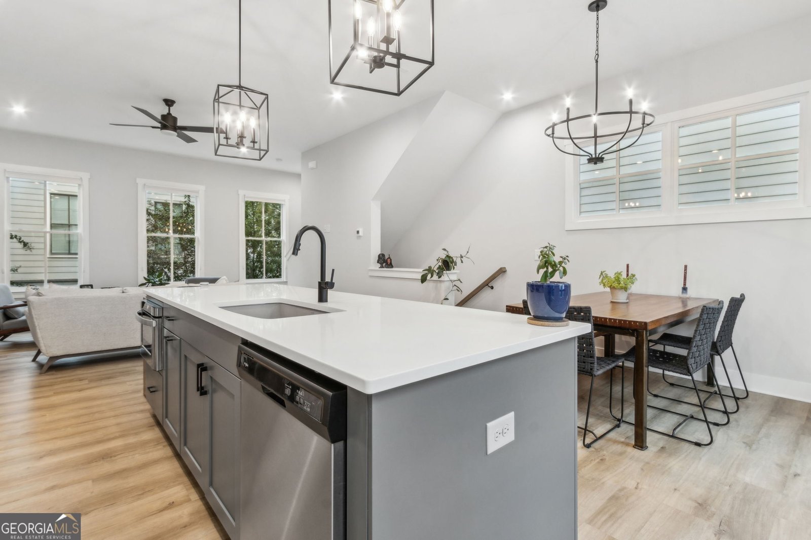 725 PERCH Place Atlanta - 4