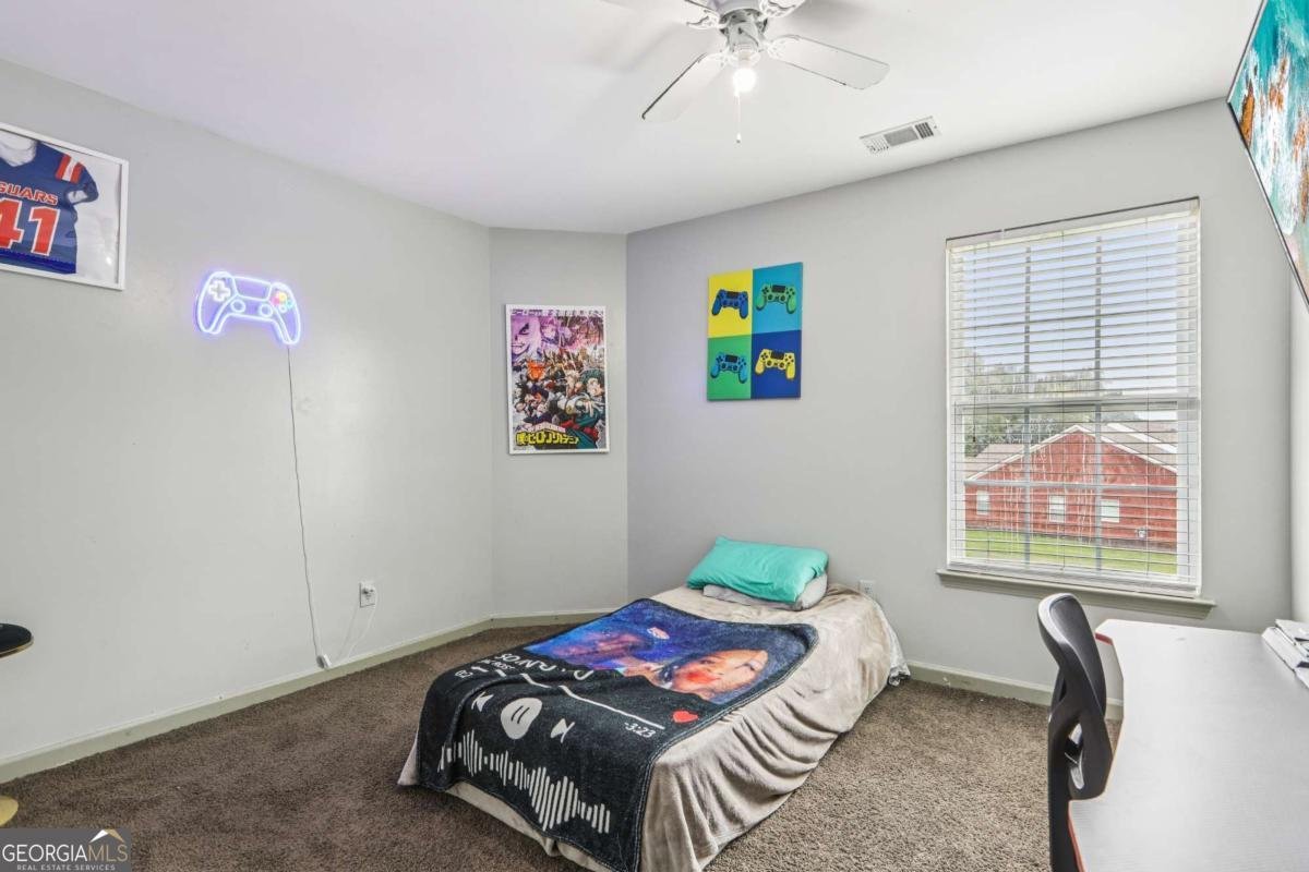 25 Caseys Way Covington - 37