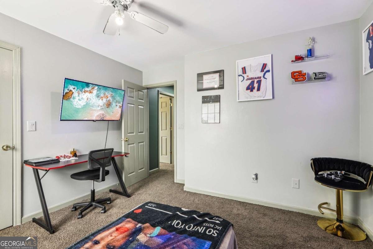 25 Caseys Way Covington - 38