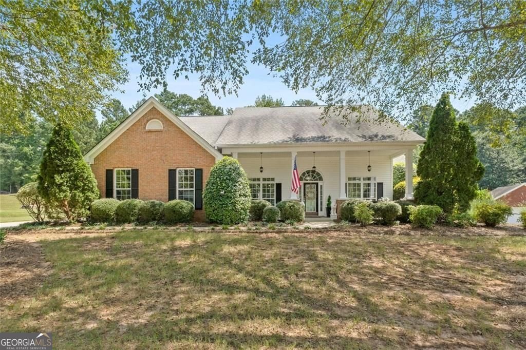 1204 Foxcreek Drive McDonough - 1