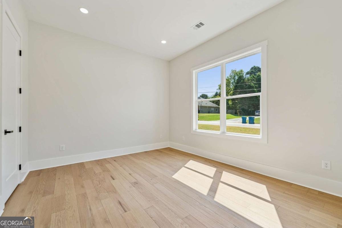 3460 Garden Walk Lane Loganville - 17