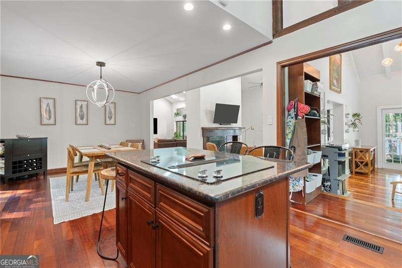 4060 Laurel Ridge Trail Smyrna - 2