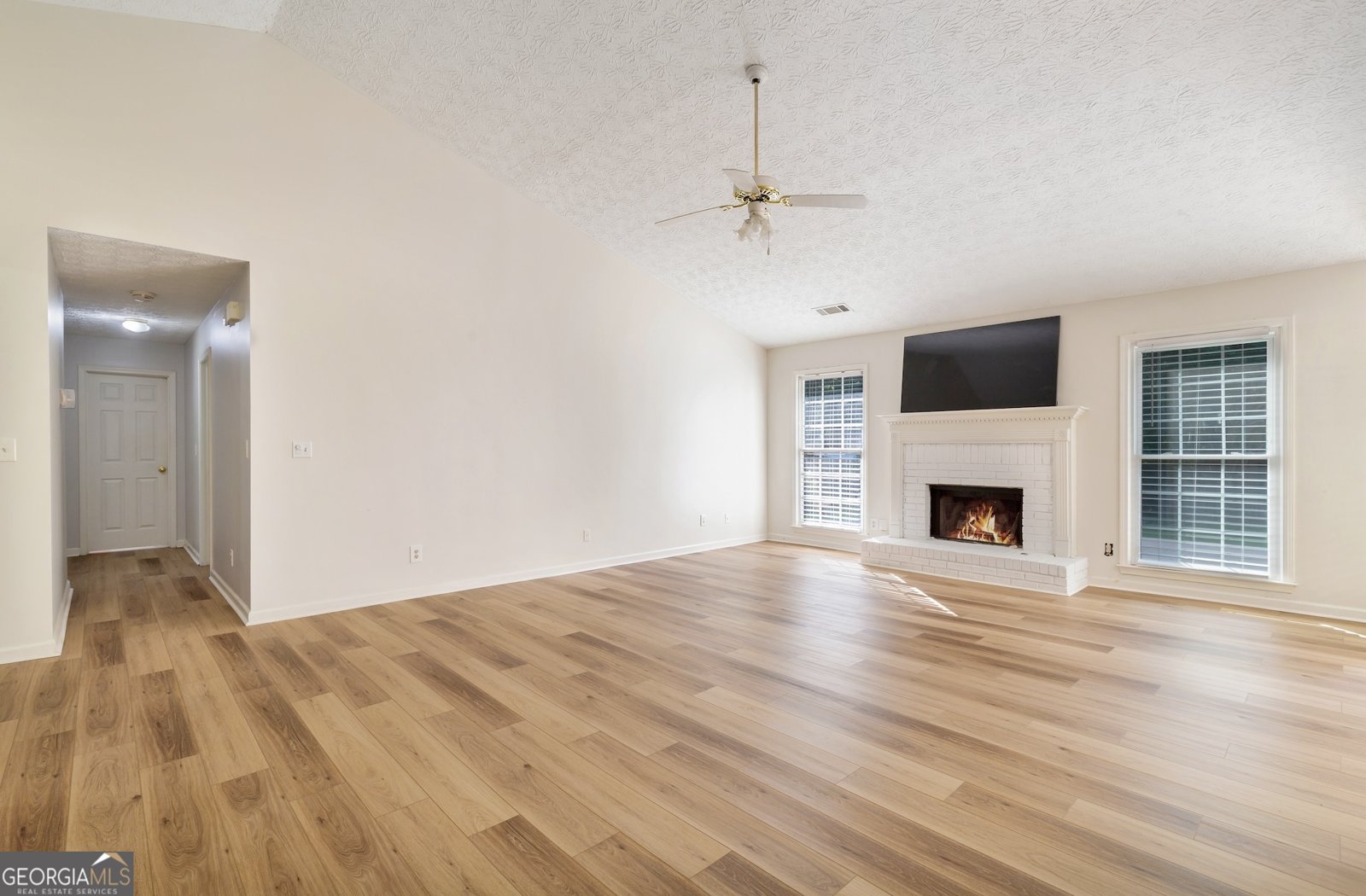 2185 VALLEY WOOD Drive Lawrenceville - 5