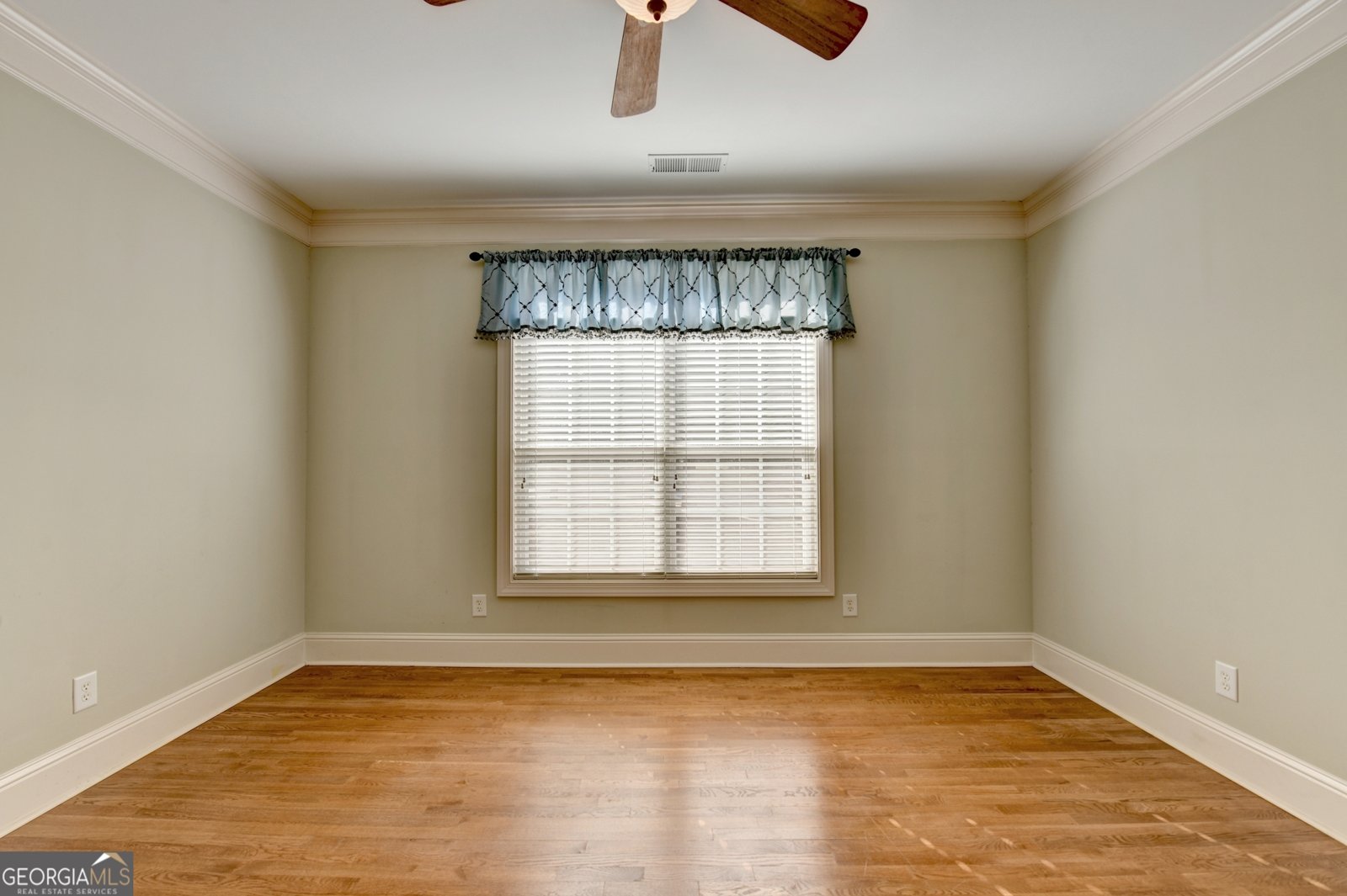 521 Sandy Cove Drive Loganville - 2