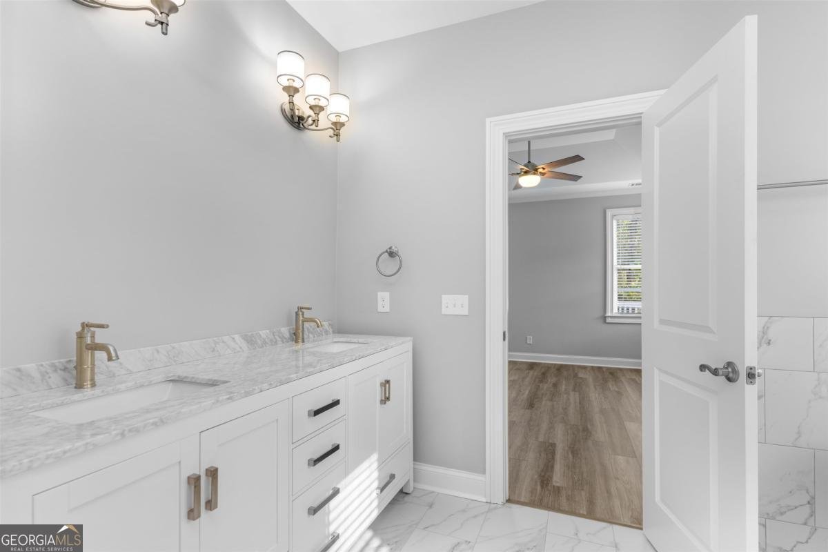 1100 Mira Vista Cove Greensboro - 14
