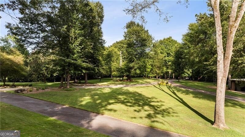 9650 Coleman Road Roswell - 44