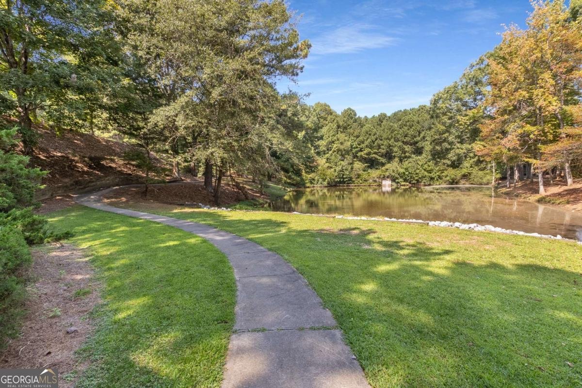 1005 Whitestone Ridge Alpharetta - 22