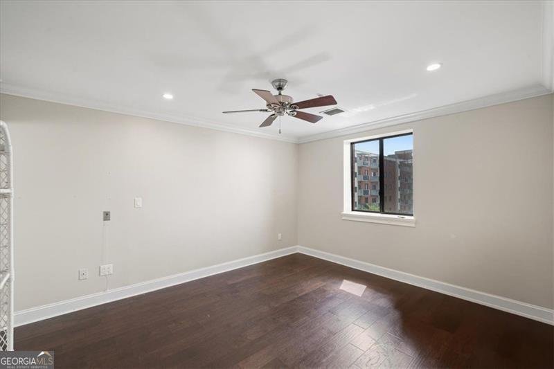 300 Johnson Ferry Road Atlanta - 11