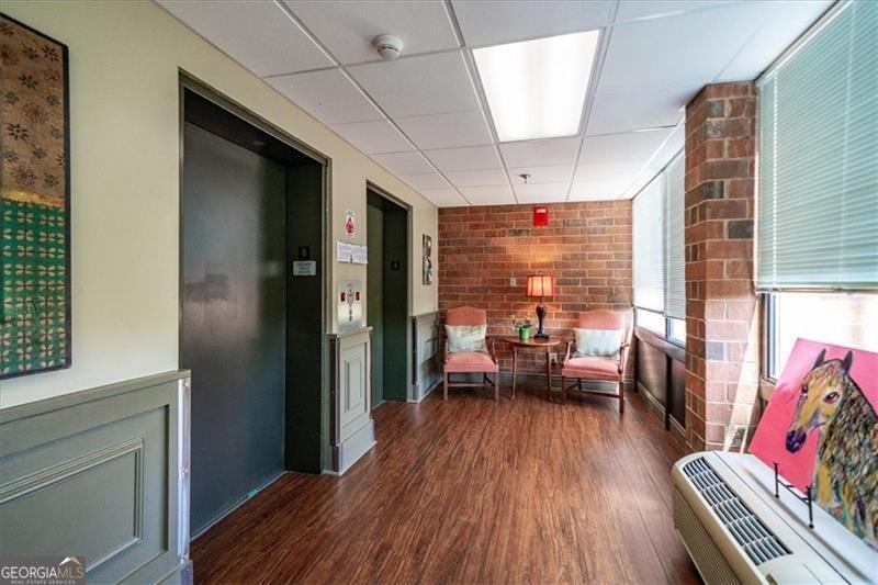 300 Johnson Ferry Road Atlanta - 24