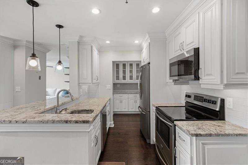 300 Johnson Ferry Road Atlanta - 4