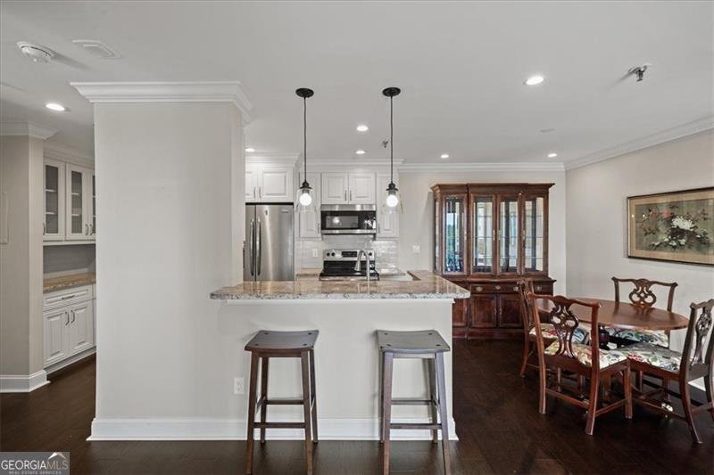 300 Johnson Ferry Road Atlanta - 6