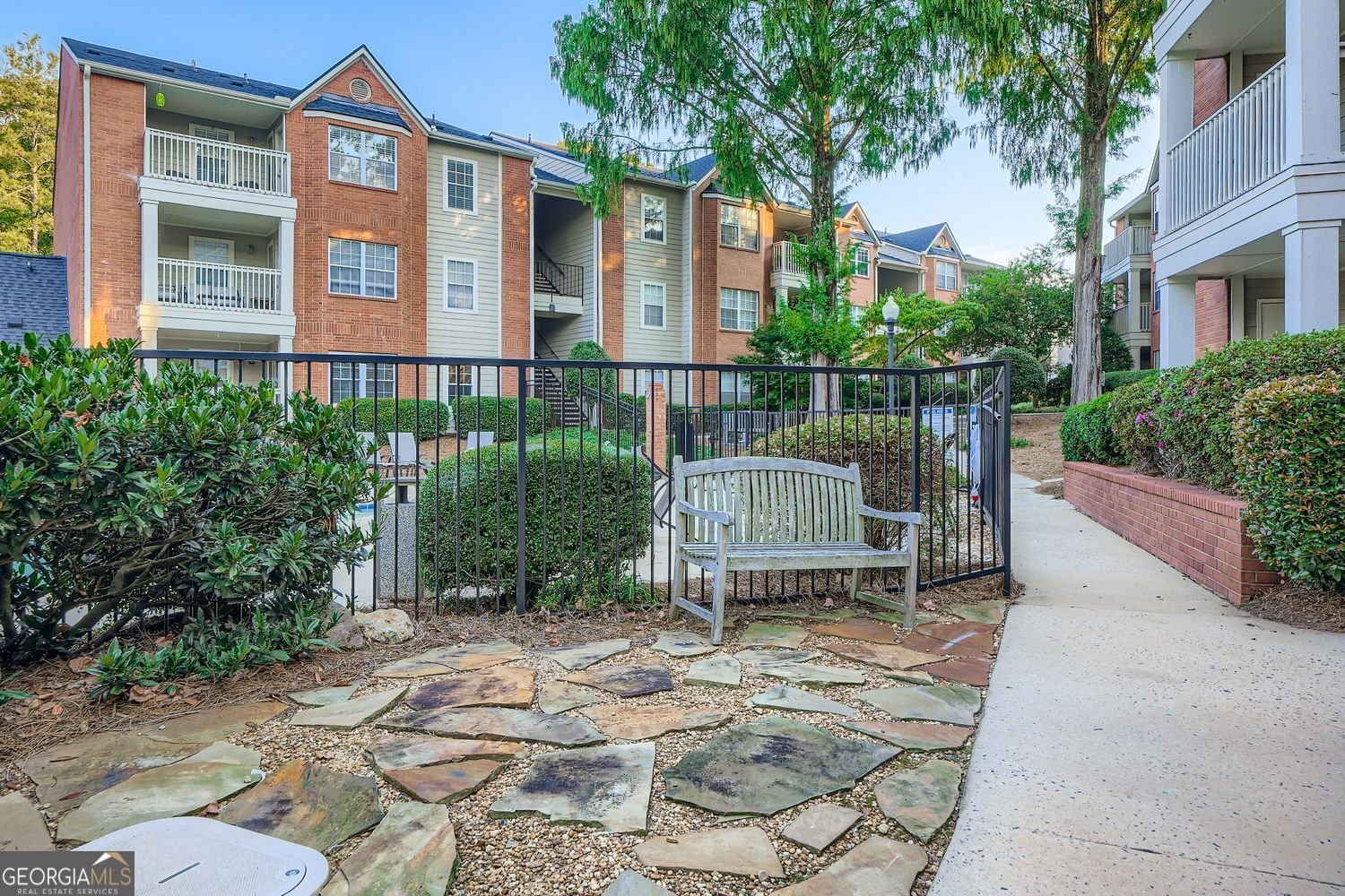 4100 Chastain Park Court Atlanta - 27