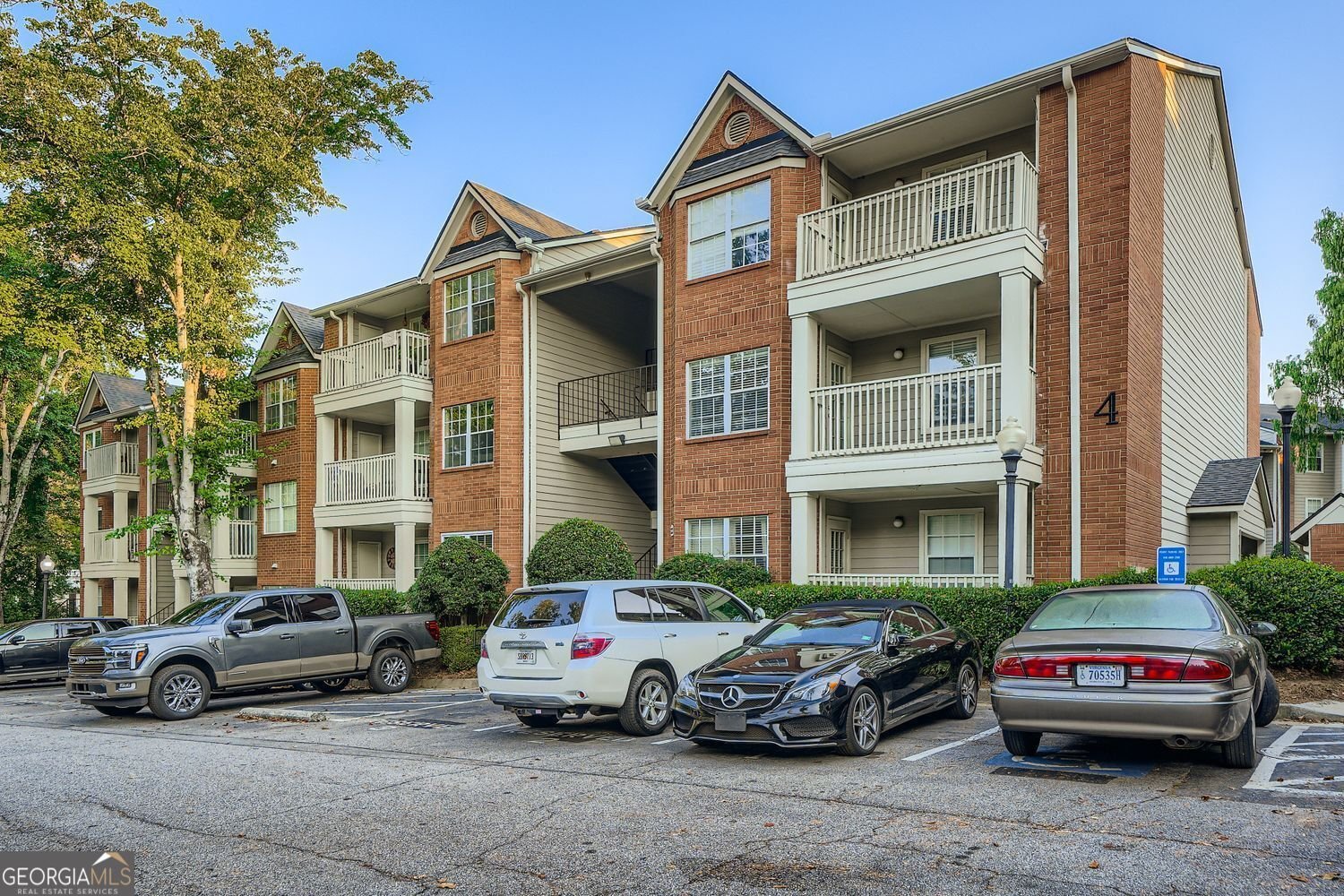 4100 Chastain Park Court Atlanta - 3