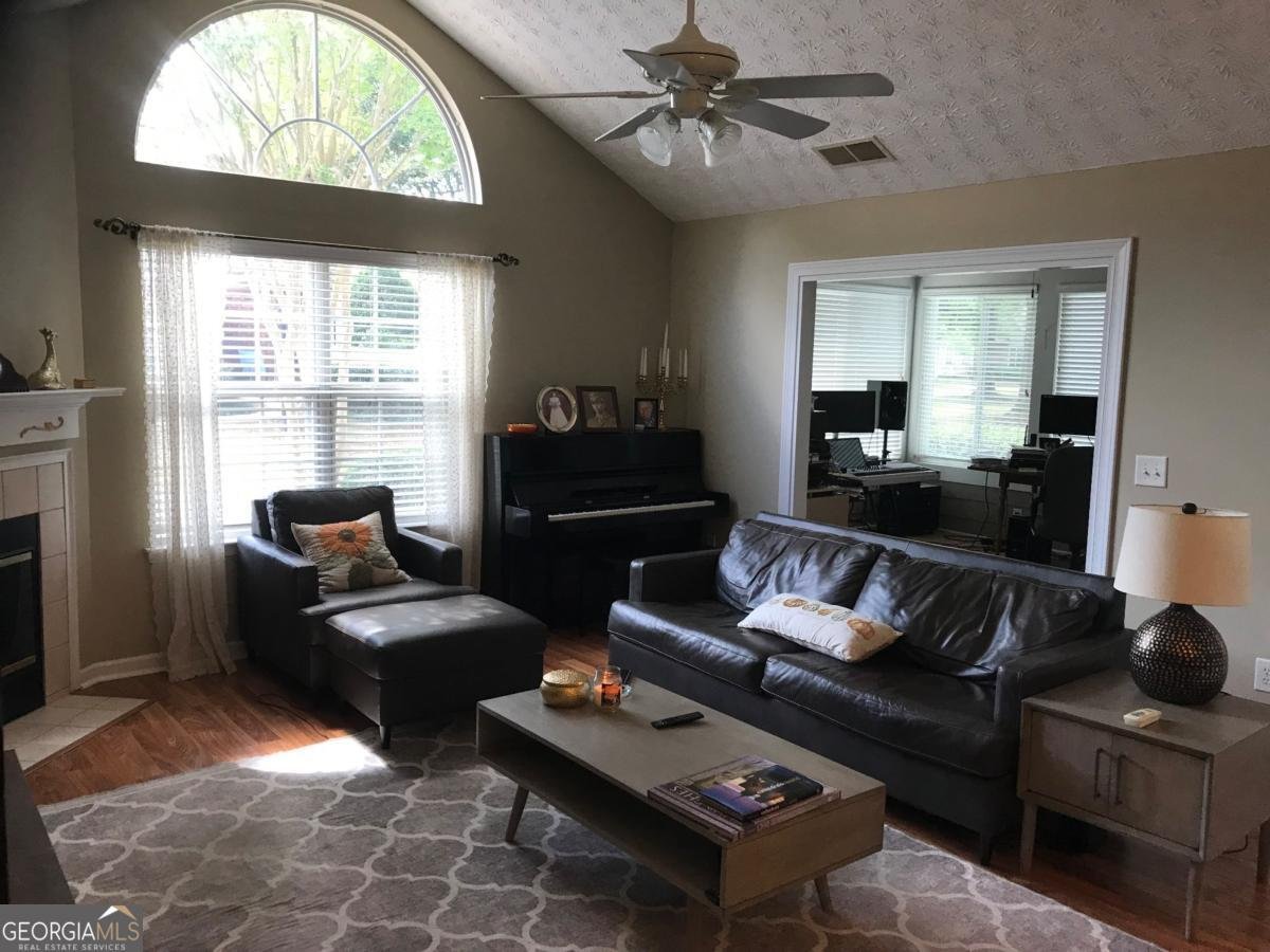 3728 Vineyards Lake Circle Kennesaw - 11
