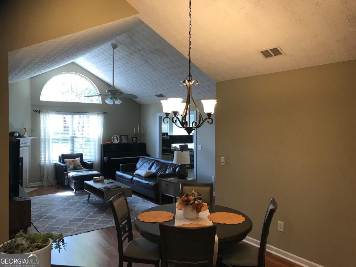 3728 Vineyards Lake Circle Kennesaw - 14