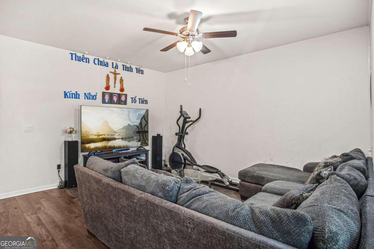 2284 Pelham Pass Dacula - 16