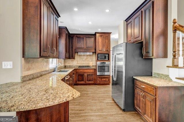 245 Spear Road Fayetteville - 23
