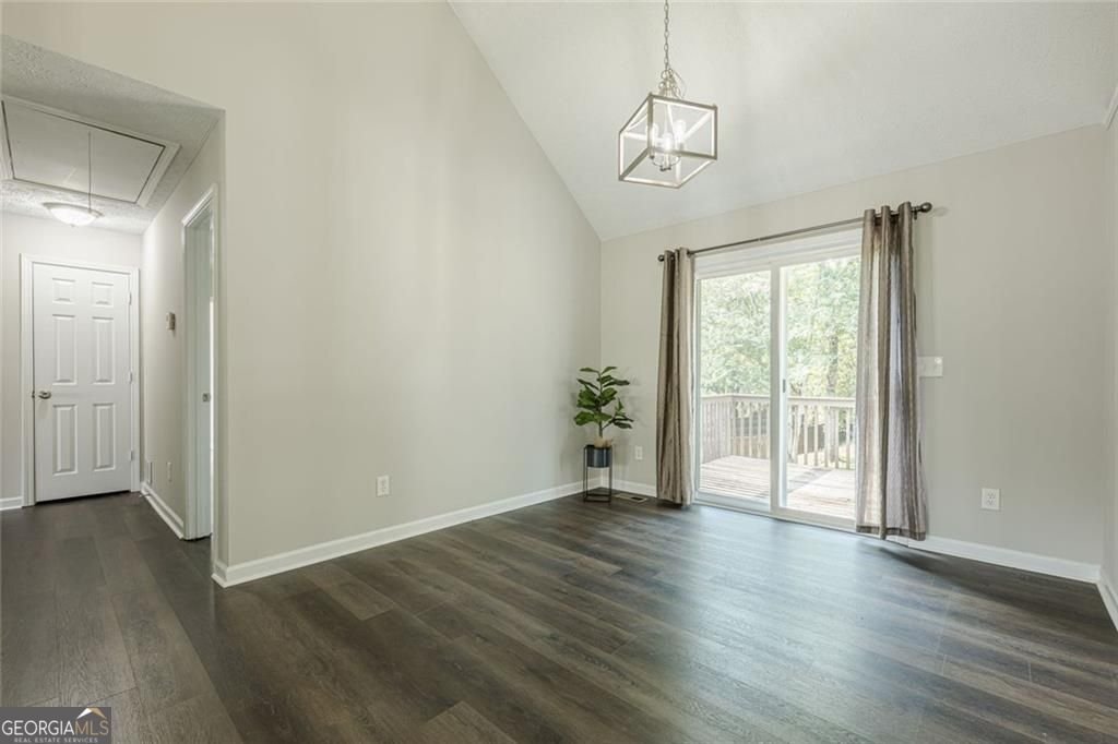 7010 Devon Drive Cumming - 17