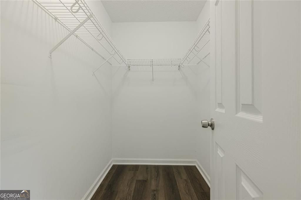 7010 Devon Drive Cumming - 25