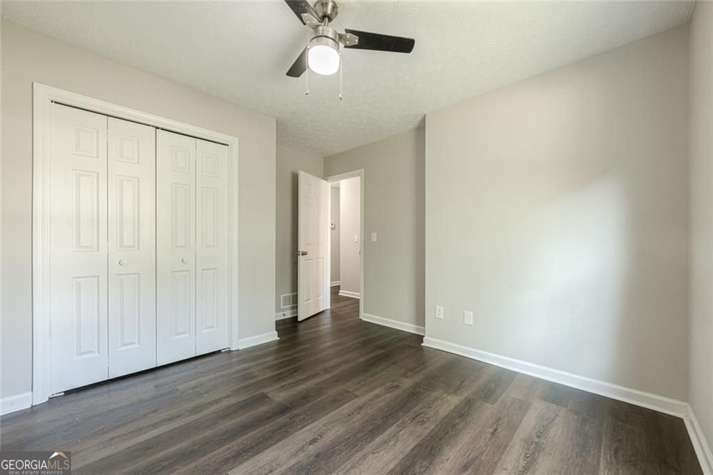 7010 Devon Drive Cumming - 31