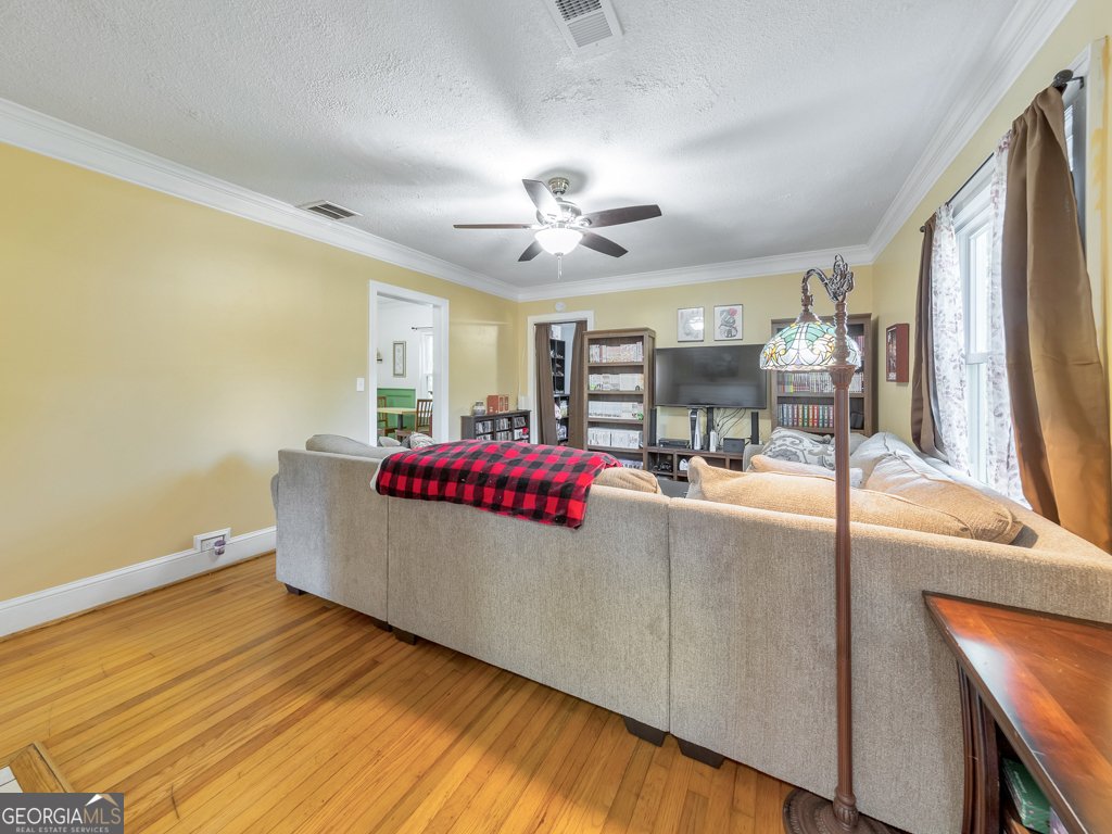 1096 Center Street Mableton - 3
