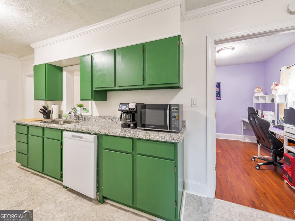 1096 Center Street Mableton - 9