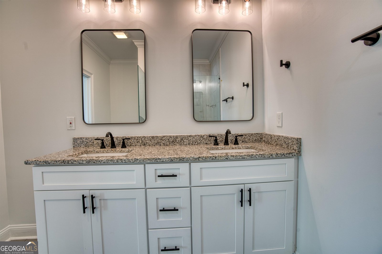 138 East Eighth Avenue Rome - 24