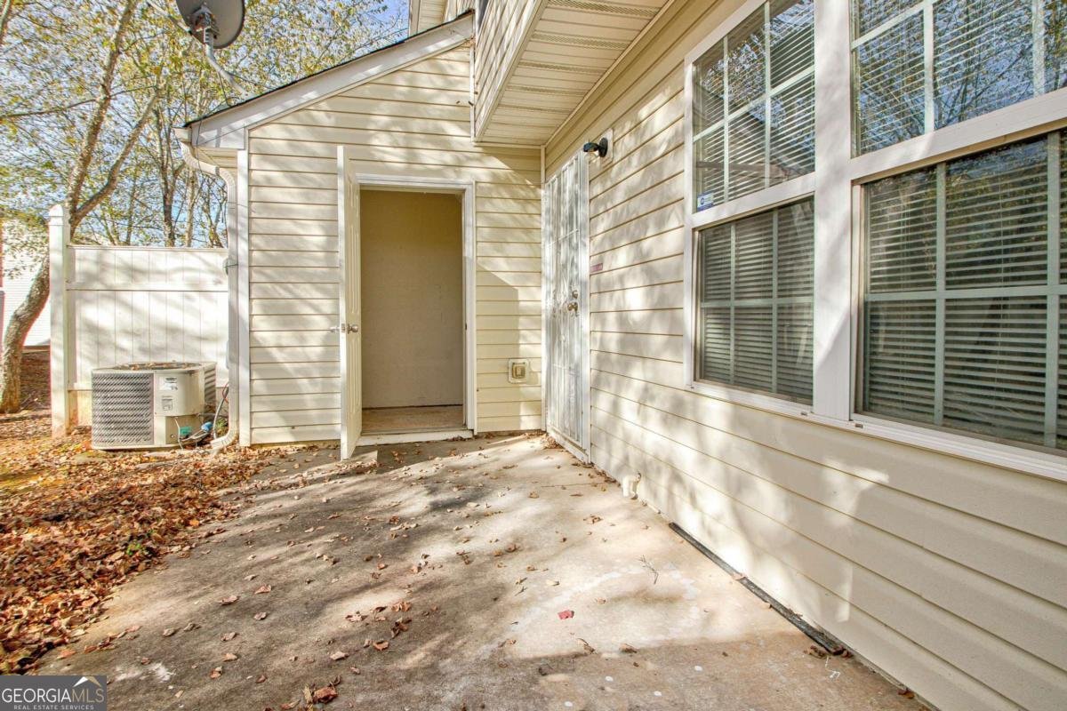 1915 Grove Way Hampton - 23