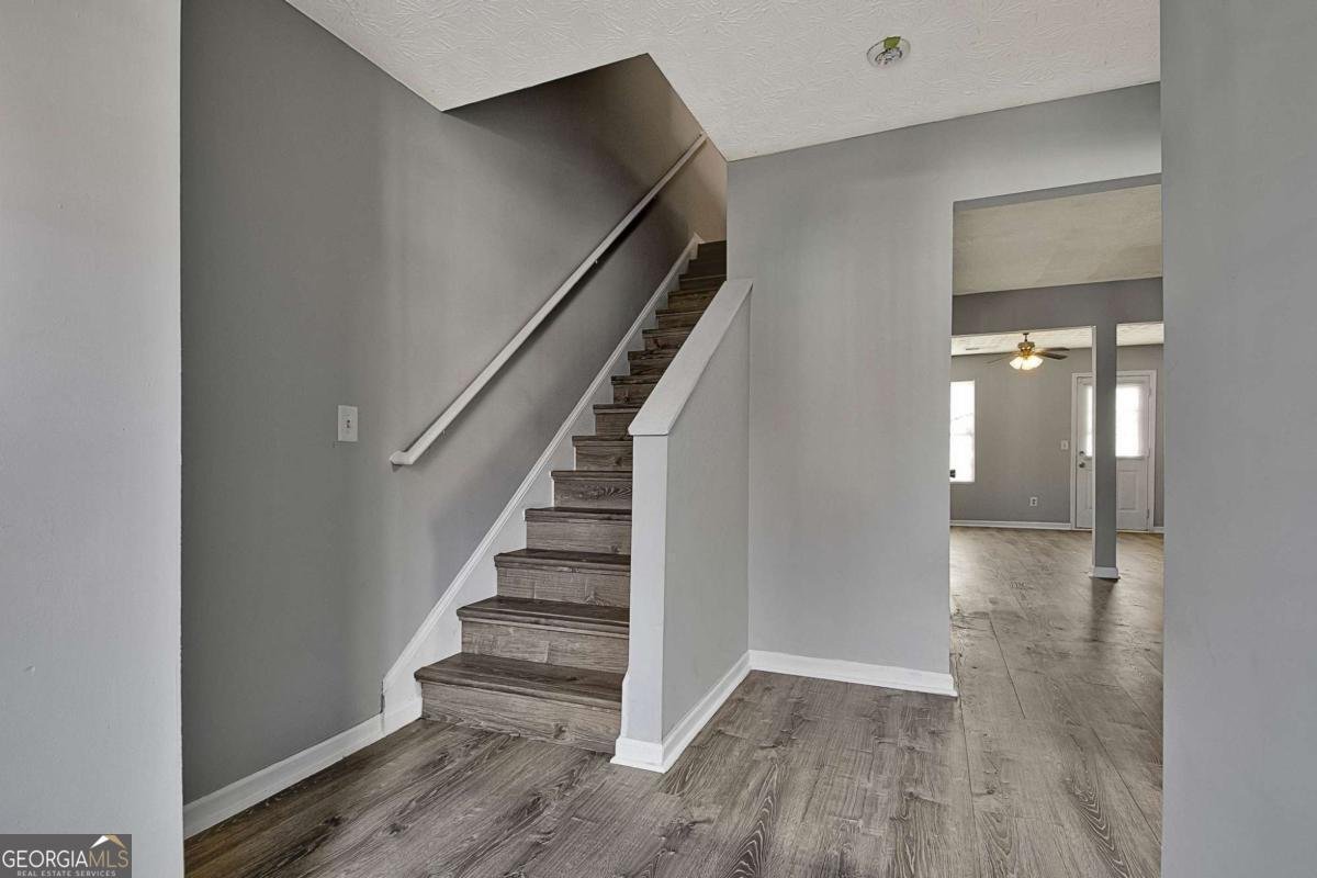 1915 Grove Way Hampton - 4