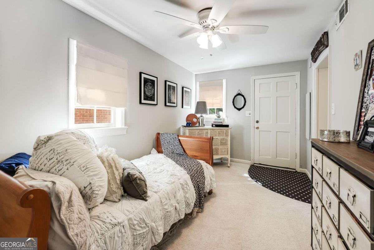 2323 SHENANDOAH Avenue Atlanta - 27