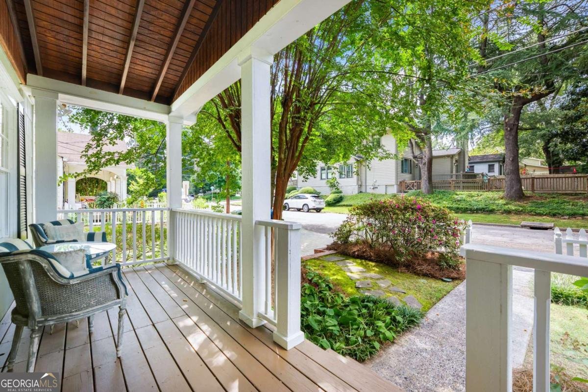 2323 SHENANDOAH Avenue Atlanta - 4