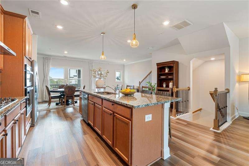 823 Mackay Creek Woodstock - 14