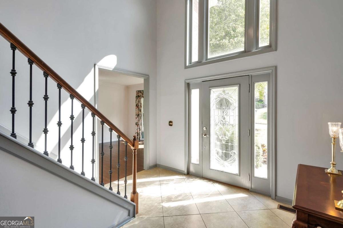 1895 OAK TREE Hollow Alpharetta - 6
