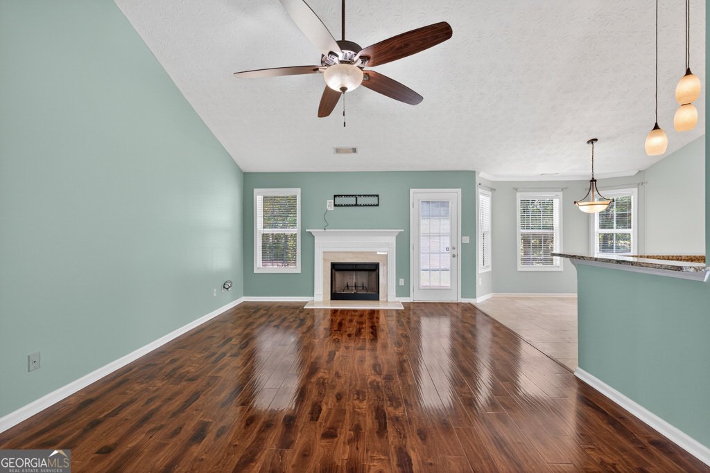 1880 Roxey Lane Winder - 14