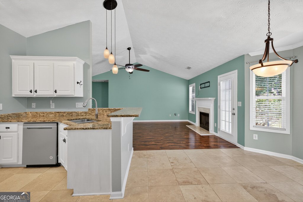 1880 Roxey Lane Winder - 26