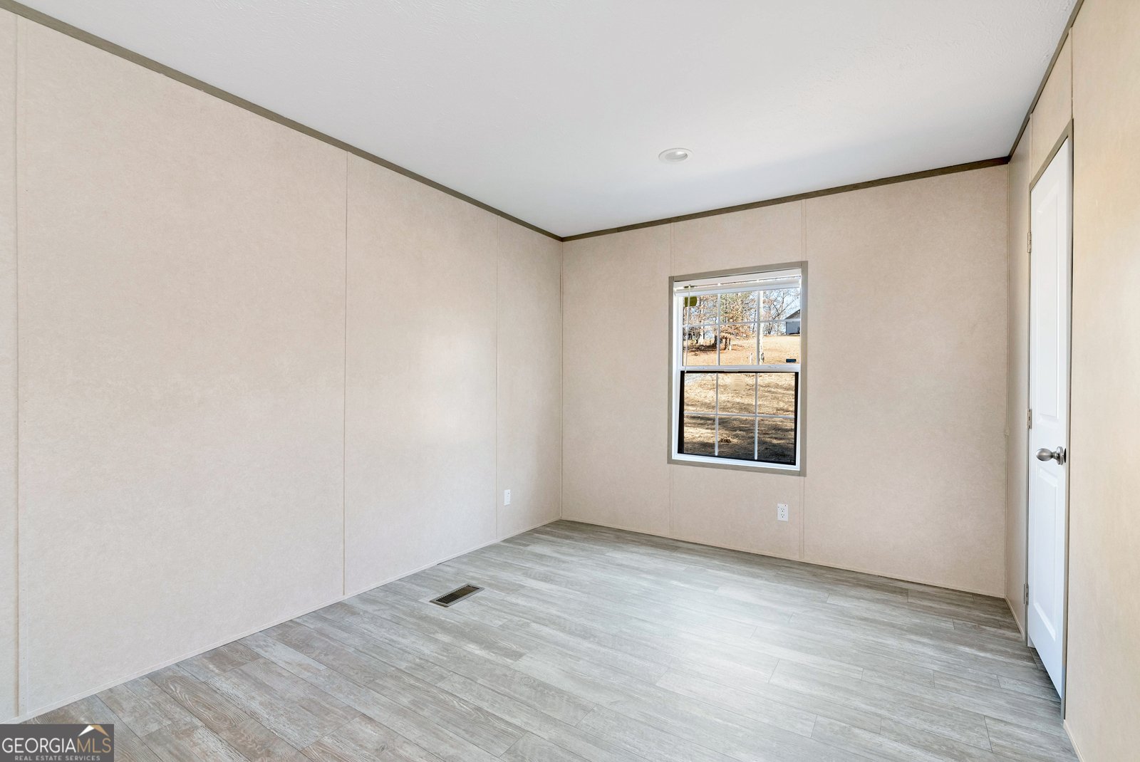 140 Emerald Drive Clarkesville - 18