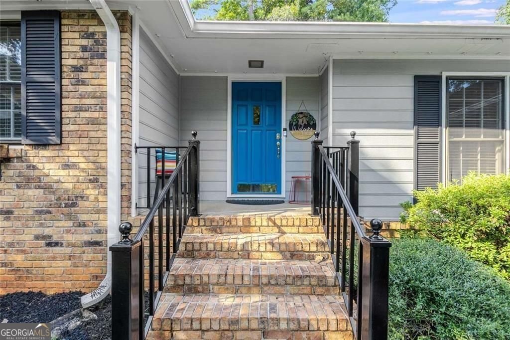 2452 Pine Cove Drive Tucker - 2
