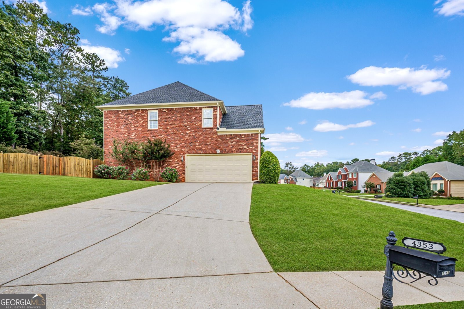 4353 Kenion Forest Drive Lilburn - 67