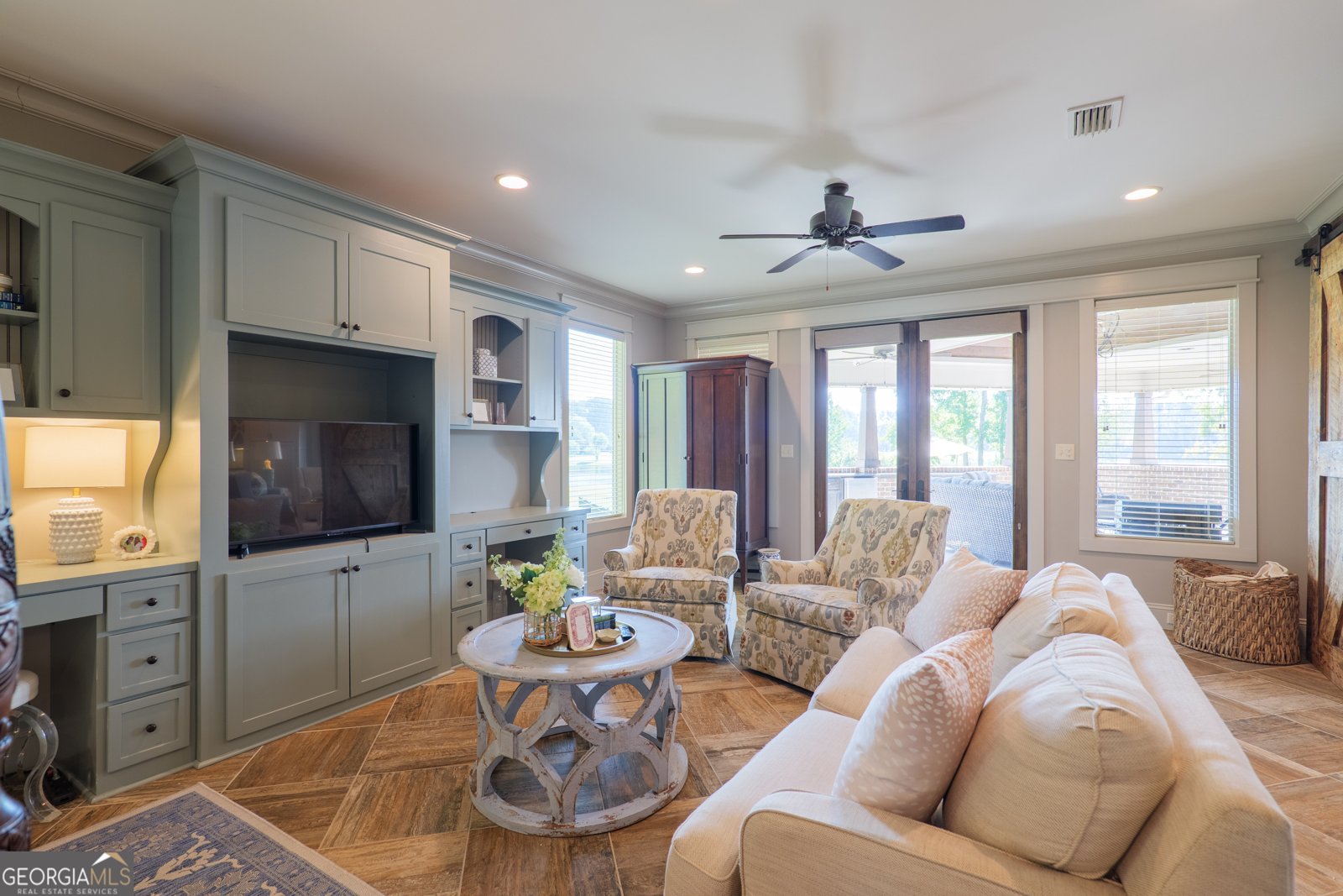 4617 Blackwater Drive Valdosta - 27
