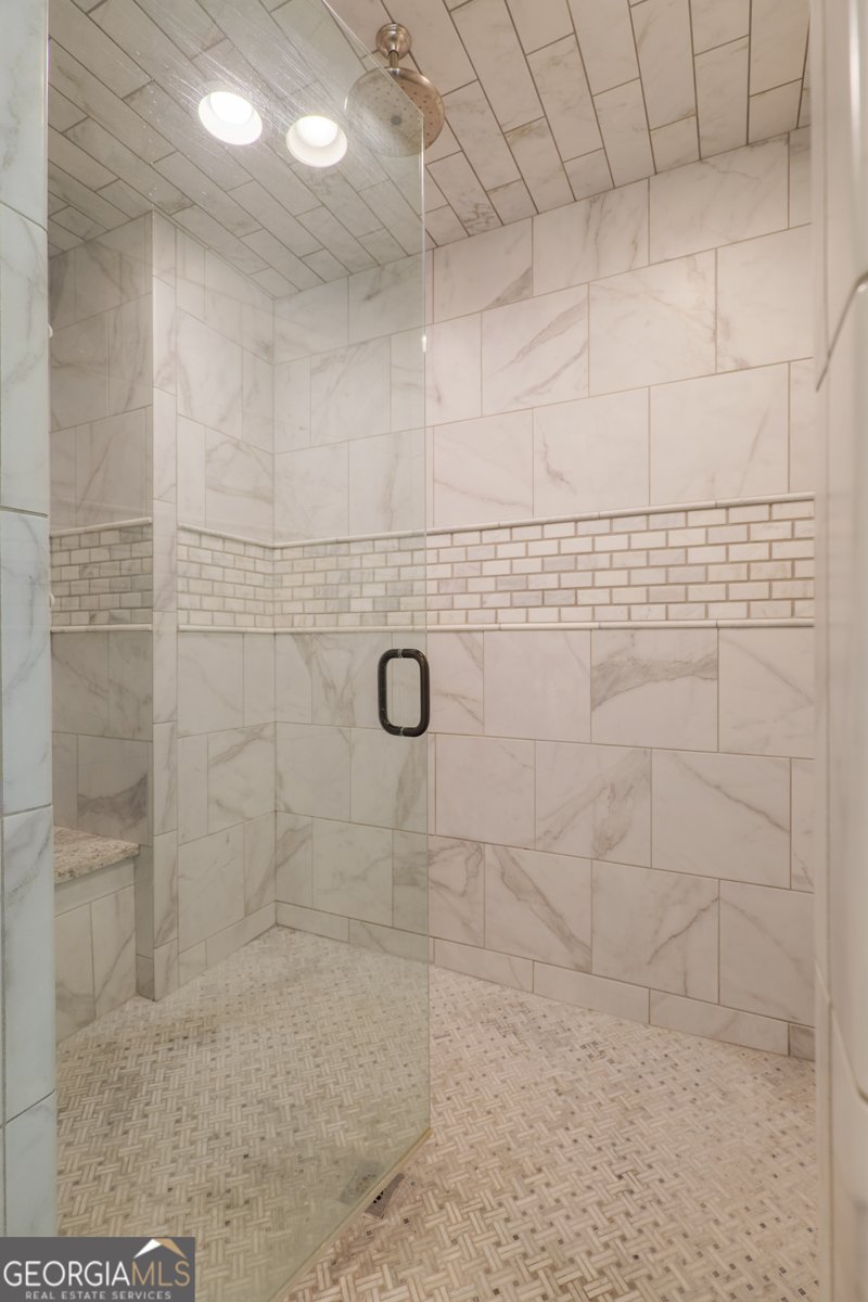 4617 Blackwater Drive Valdosta - 33