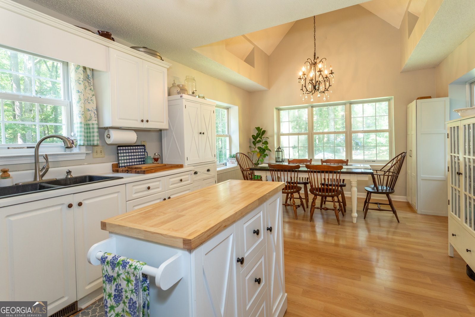 1040 Mosswood Drive Bogart - 16