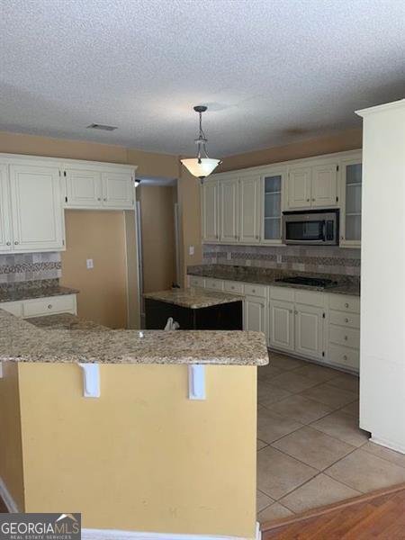 7031 COATSWORTH Drive Stockbridge - 14