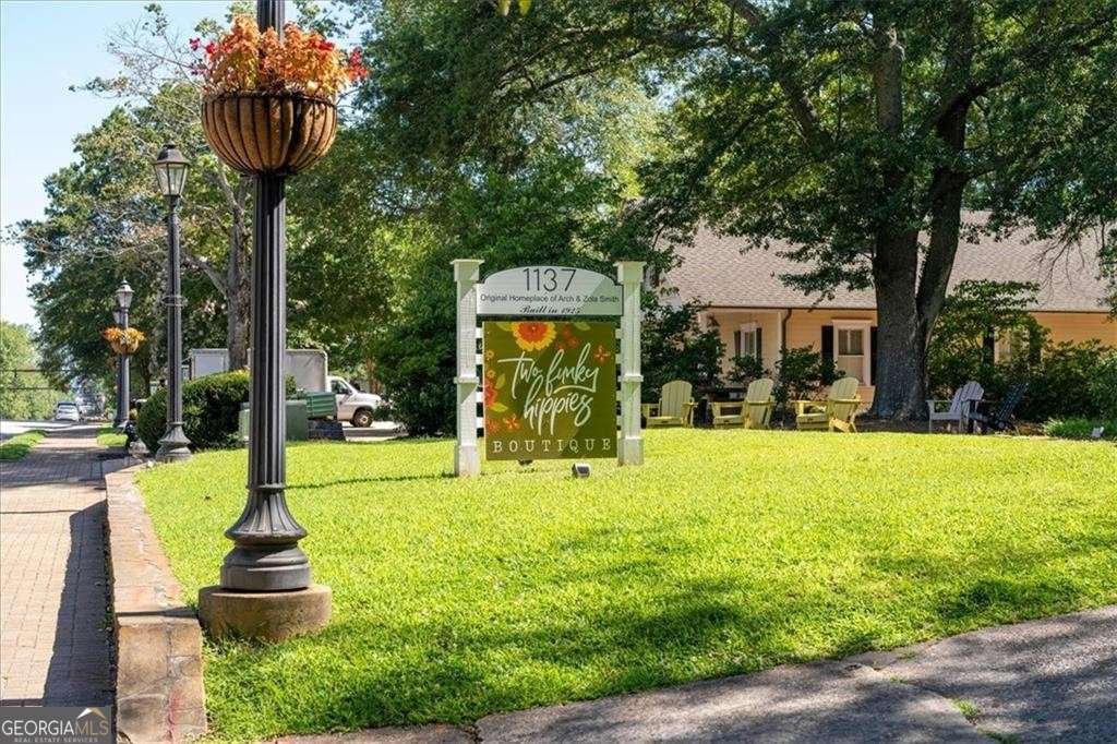 1195 Minhinette Drive Roswell - 54