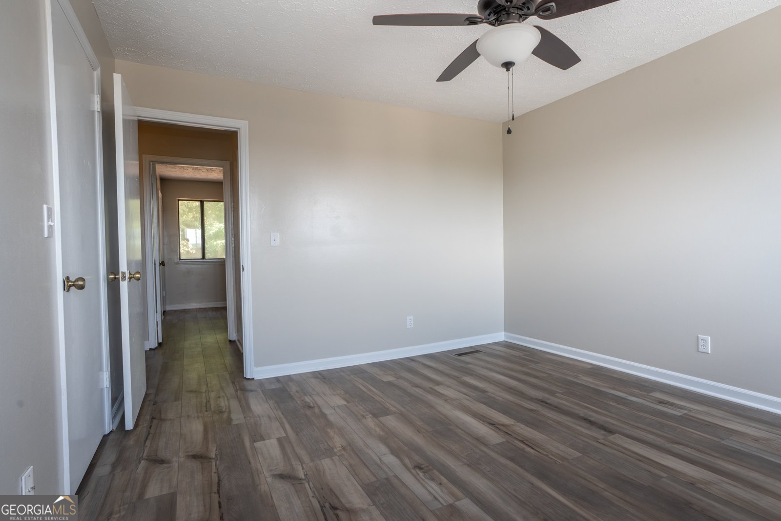 907 SIERRA Place Dalton - 14