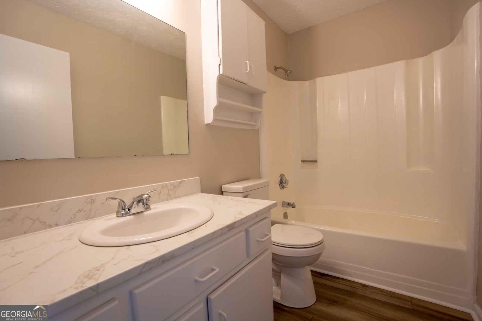 907 SIERRA Place Dalton - 15