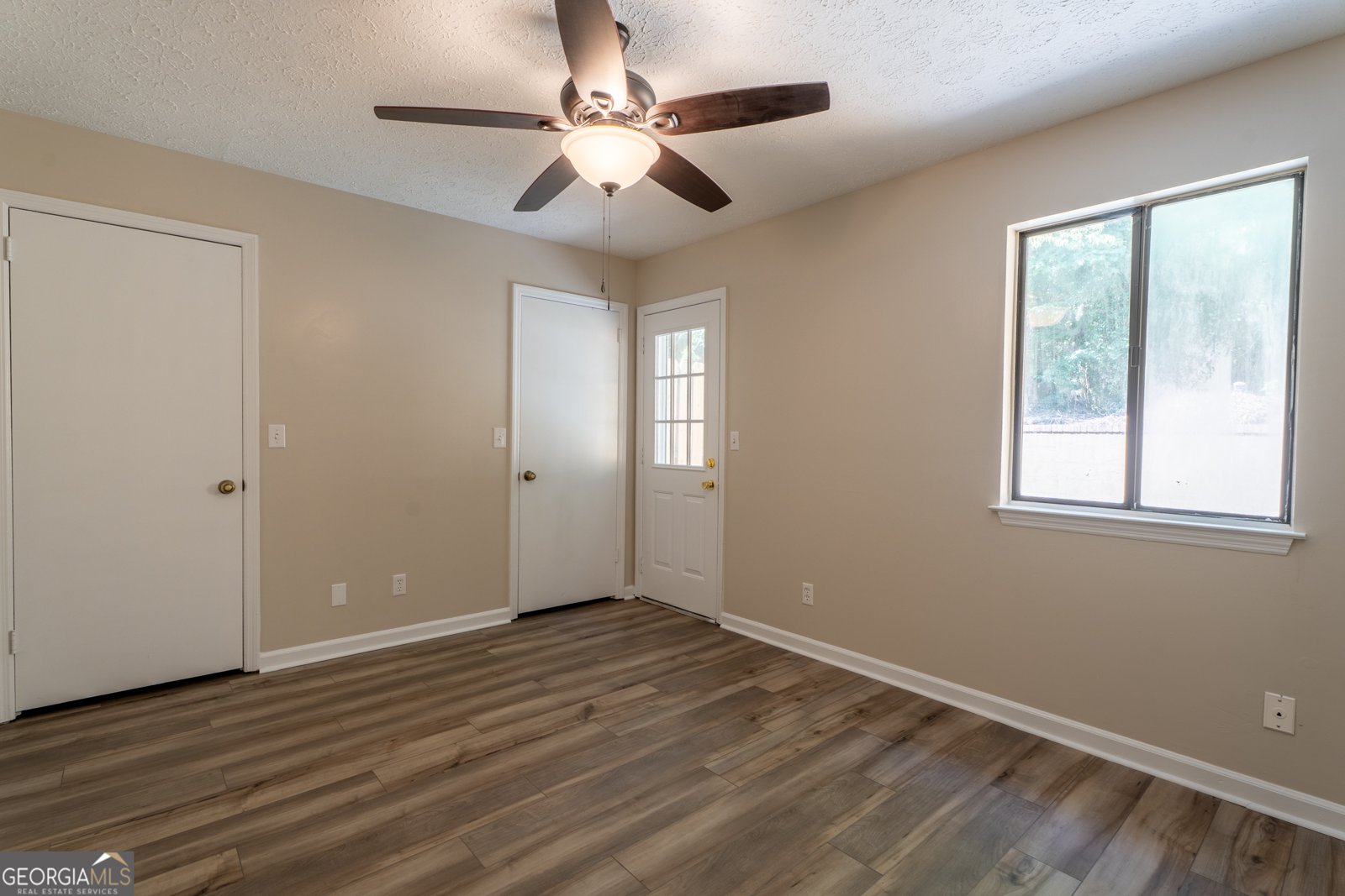 907 SIERRA Place Dalton - 9