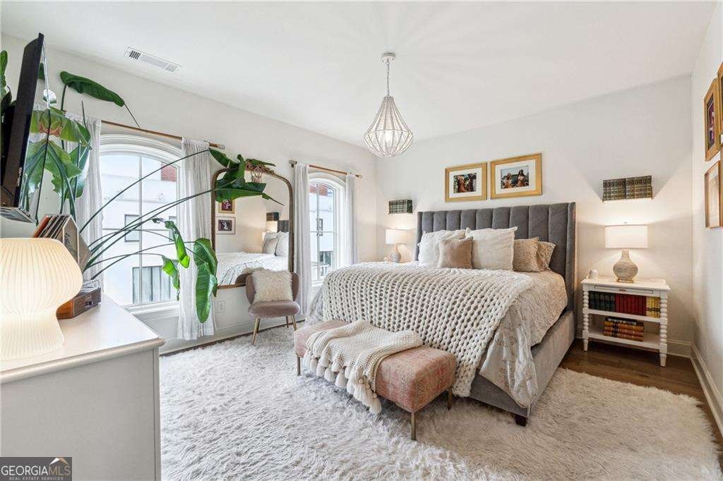 3667 Peachtree Road Atlanta - 12