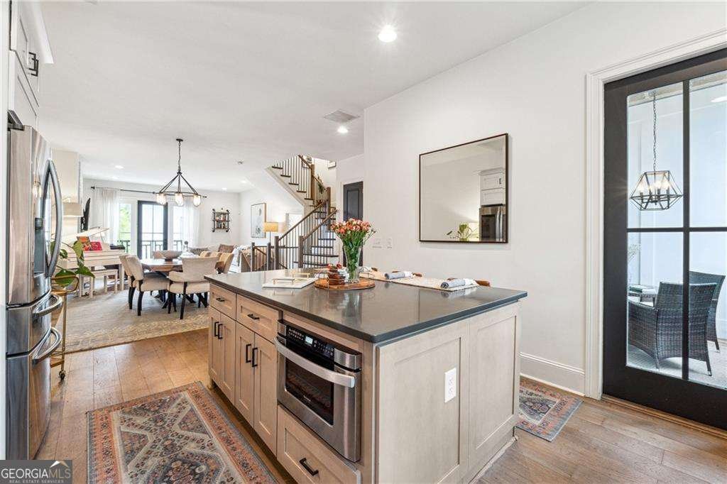 3667 Peachtree Road Atlanta - 24